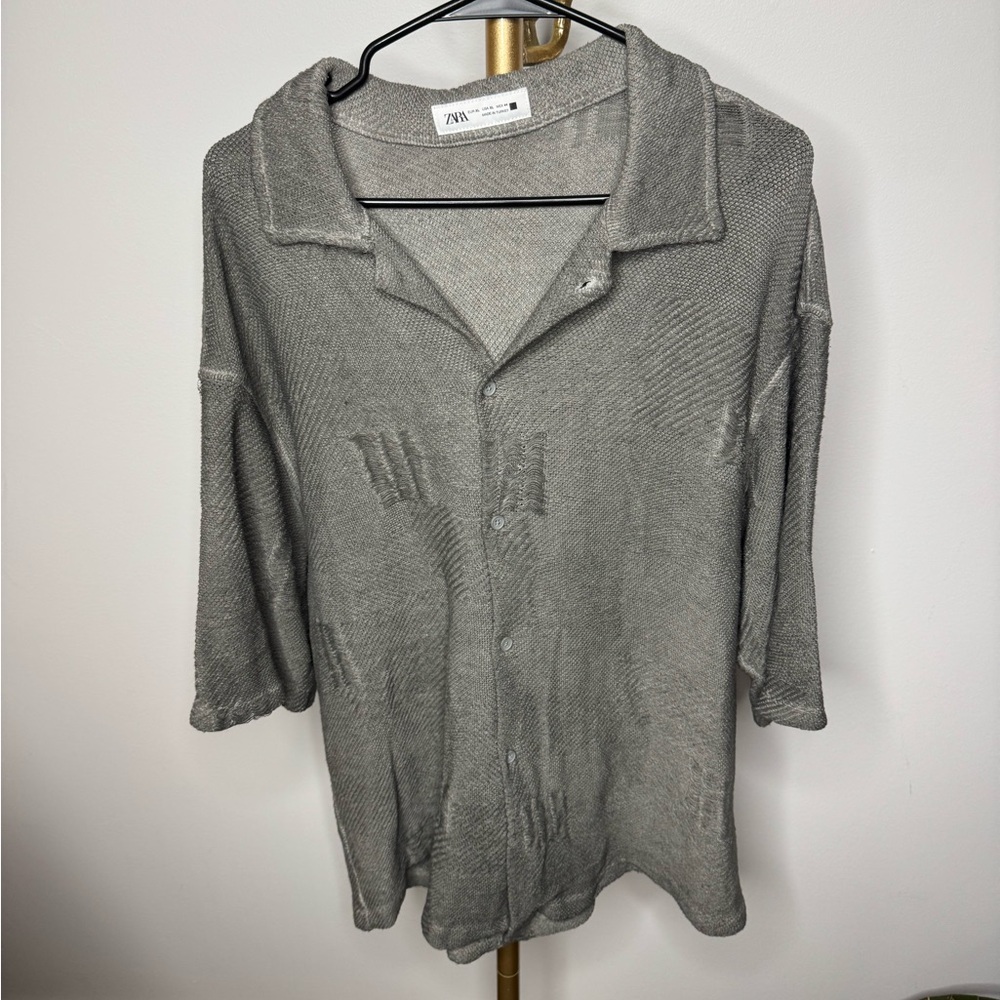 Zara Textured Gray Knit Shirt